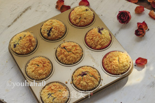 # Fourth Baking Contest and is Love to Eat Festival#honey Blueberry Muffin Cake recipe