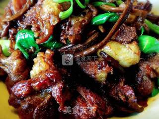 Grilled Pork Ribs with Tea Tree Mushroom recipe