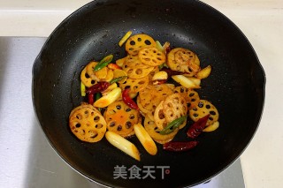 Dry Pot Lotus Root Slices recipe