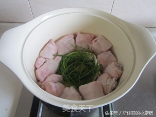 Baked Chicken with Hoof Flower recipe