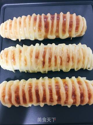 Caterpillar Meat Floss Bread recipe