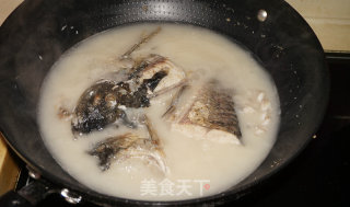 One Fish Two Fish Head Tofu Soup recipe