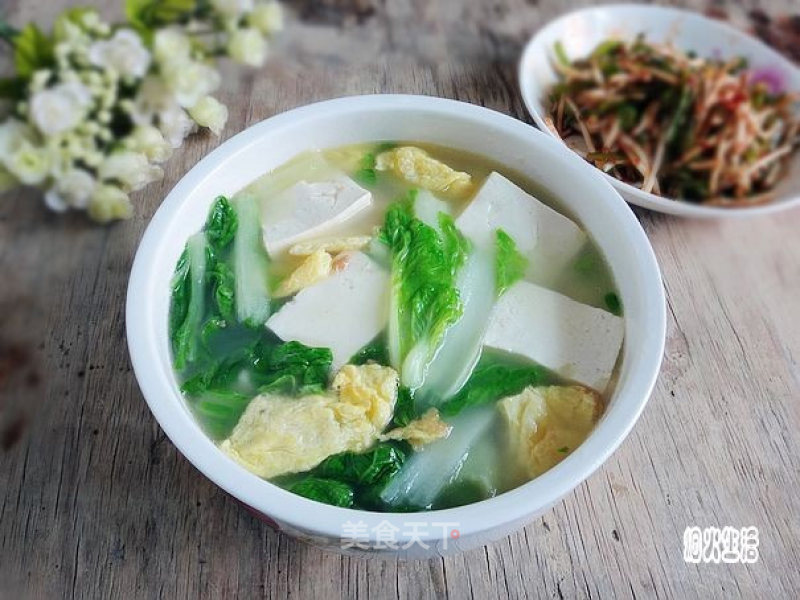 Cabbage Tofu and Egg Soup recipe