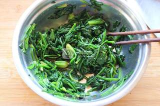 Sesame Oil Spinach Tower recipe