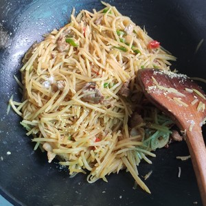 [home Cooking] Hot and Sour Potato Shreds (personal Practice, for Records) recipe