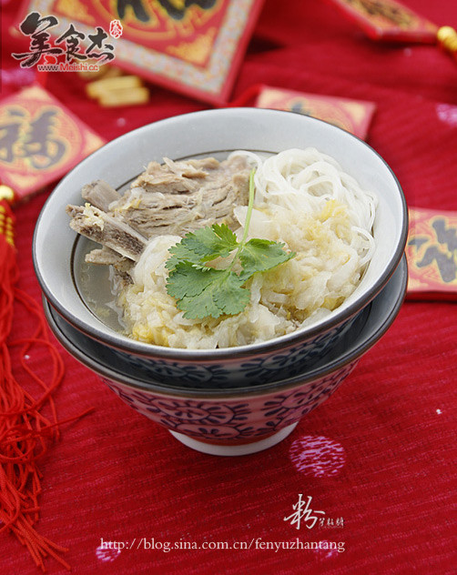 Sauerkraut Stewed Vermicelli recipe