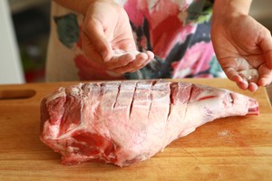 Roast Leg of Lamb with Cumin Garlic recipe