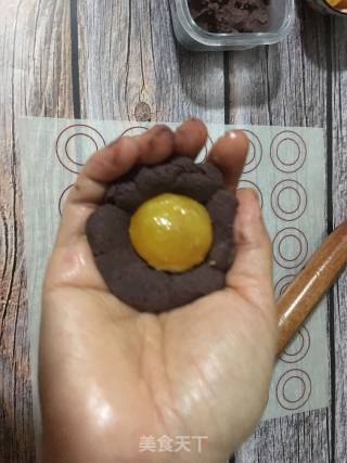 Egg Yolk Crisp recipe