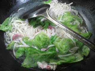 Bacon and Cabbage Noodle Soup recipe