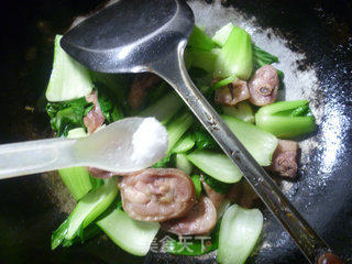 Stir-fried Vegetables with Cured Chicken Drumsticks recipe