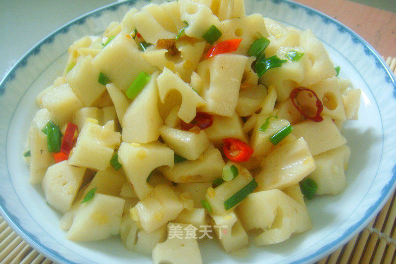 Simple Home Cooking---spicy and Sour Lotus Root recipe