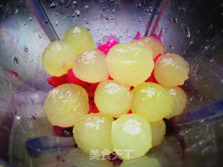 Dragon Fruit Grape Juice recipe