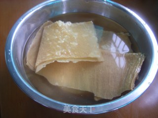 Tofu Skin Mixed with Three Shreds recipe