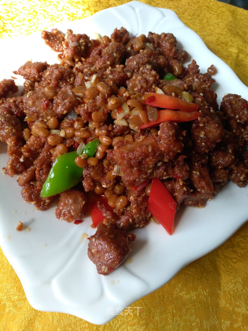 Stir-fried Lamb with Laba Beans recipe