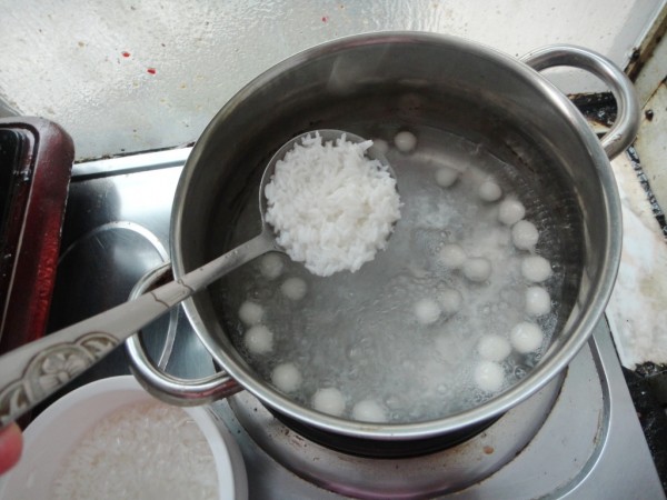 Small Glutinous Rice Balls recipe