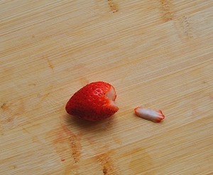 Goldfish (strawberry Creative Placing) recipe