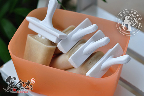 Banana Milk Popsicle recipe