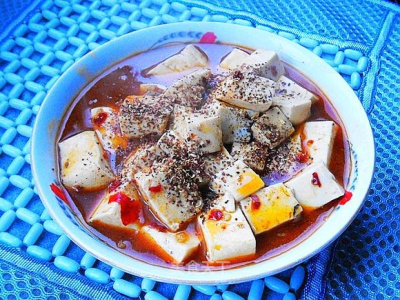 Tofu with Pepper Flavor and Red Oil