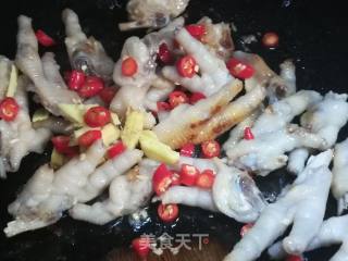 Braised Chicken Feet recipe