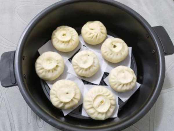 Steamed Buns with Mushrooms and Vegetables recipe