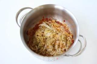 Braised Pork Ribs with Sauerkraut Vermicelli recipe