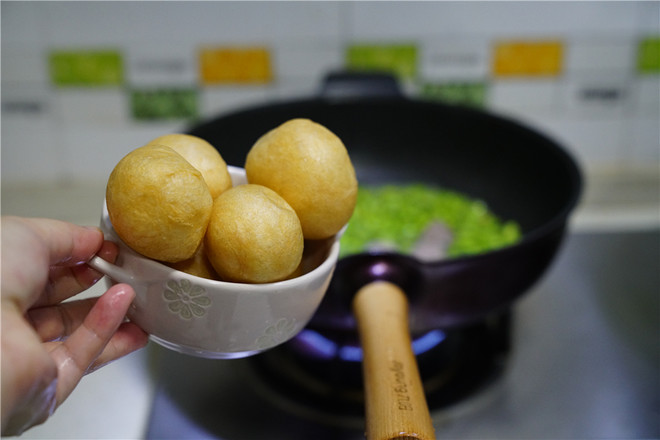 Meatballs, Beans, Boiled Gluten recipe