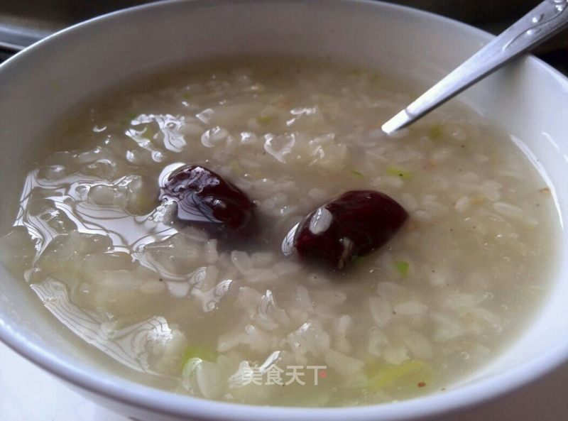 Glutinous Rice and White Fungus Refreshing Porridge recipe