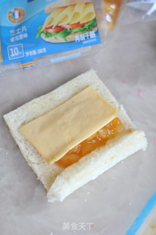 Cute Rabbit Mango Sandwich Bento recipe