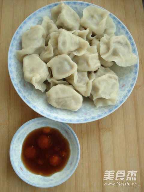 Carrot Dumplings with Fungus recipe