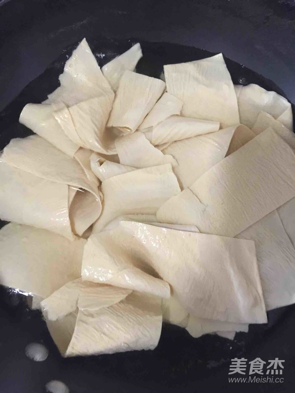 Soy Bean Curd Mixed with Thai Hollow Powder recipe