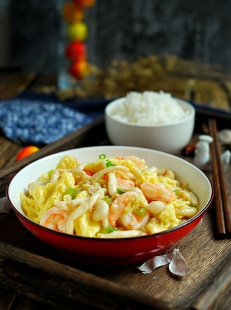 Stir-fried Shrimp with White Jade Mushroom recipe