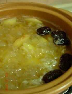 Horseshoe Clam and White Fungus in Syrup recipe