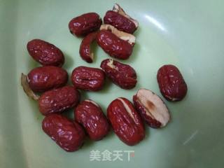 Red Dates and Gorgon Chicken Soup recipe