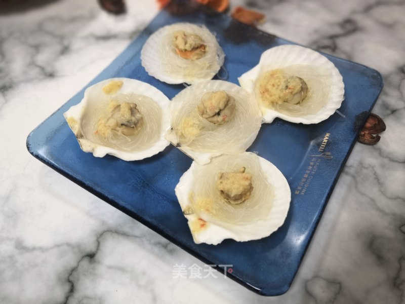 Scallops with Garlic Vermicelli recipe