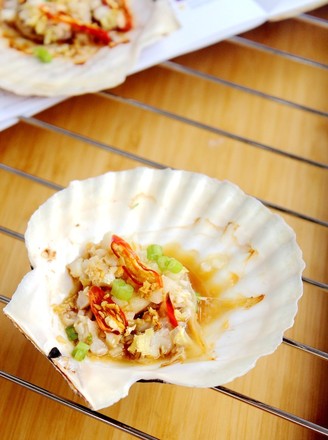 Grilled Scallops with Garlic recipe