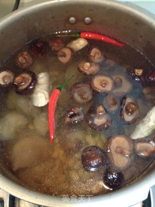 Mushroom Trotter Soup recipe