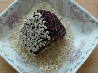 【flower Sushi】——purple Rice and Sesame Sushi recipe