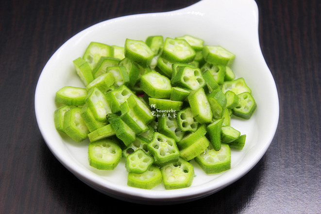 Okra Steamed Egg recipe