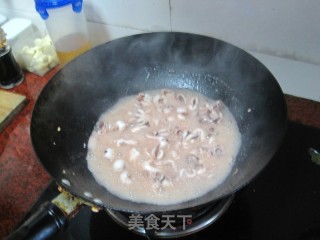 Stir-fried Cuttlefish with Parsley recipe