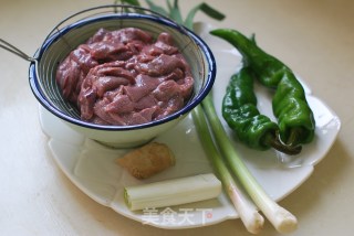 [stir-fried Pork Liver with Green Pepper] recipe