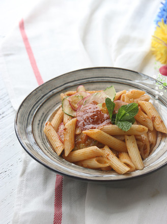 Vegetable and Fruit Salad with Spaghetti Meat Sauce recipe