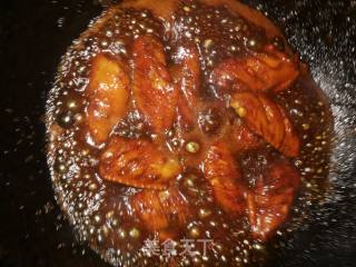 Fried Potato Chips with Chicken Wings recipe