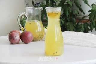 Create A Super Delicious Natural Drink in Minutes-honey Passion Fruit Drink recipe