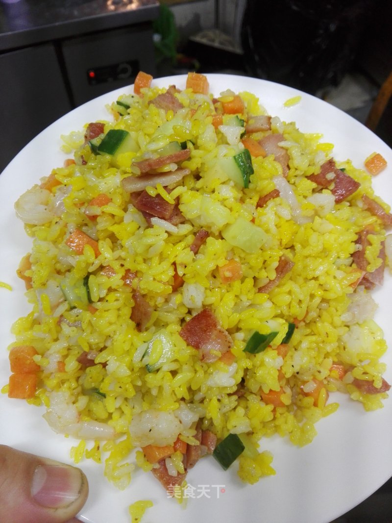 Fried Rice with Golden Shrimp recipe