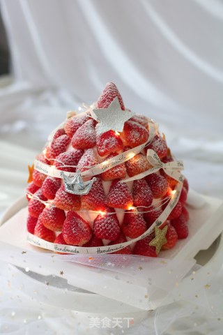 Strawberry Tower Cake recipe