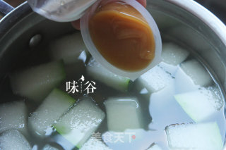 Bamboo Fungus, Scallop and Winter Melon Soup recipe
