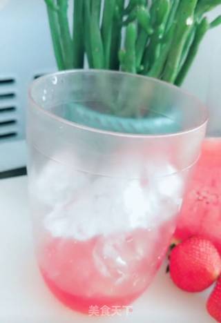 Watermelon Strawberry Milk Cover Tea recipe