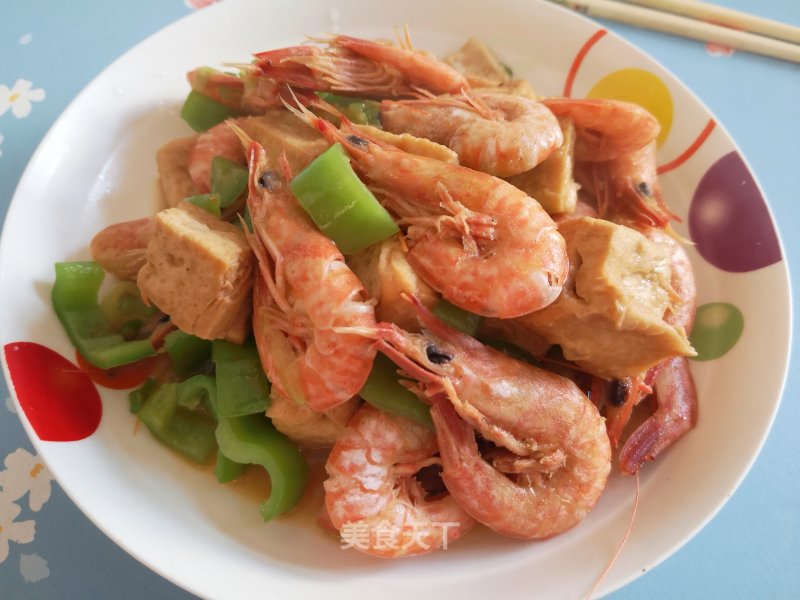 Braised Prawns with Green Peppers and Beans recipe