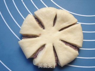 [red Bean Flower-shaped Bread] recipe