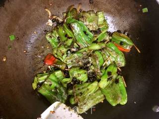 Stir-fried Green Peppers with Tempeh recipe